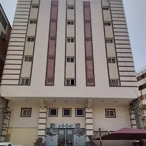 سرور الياسر فندق-كبسولة